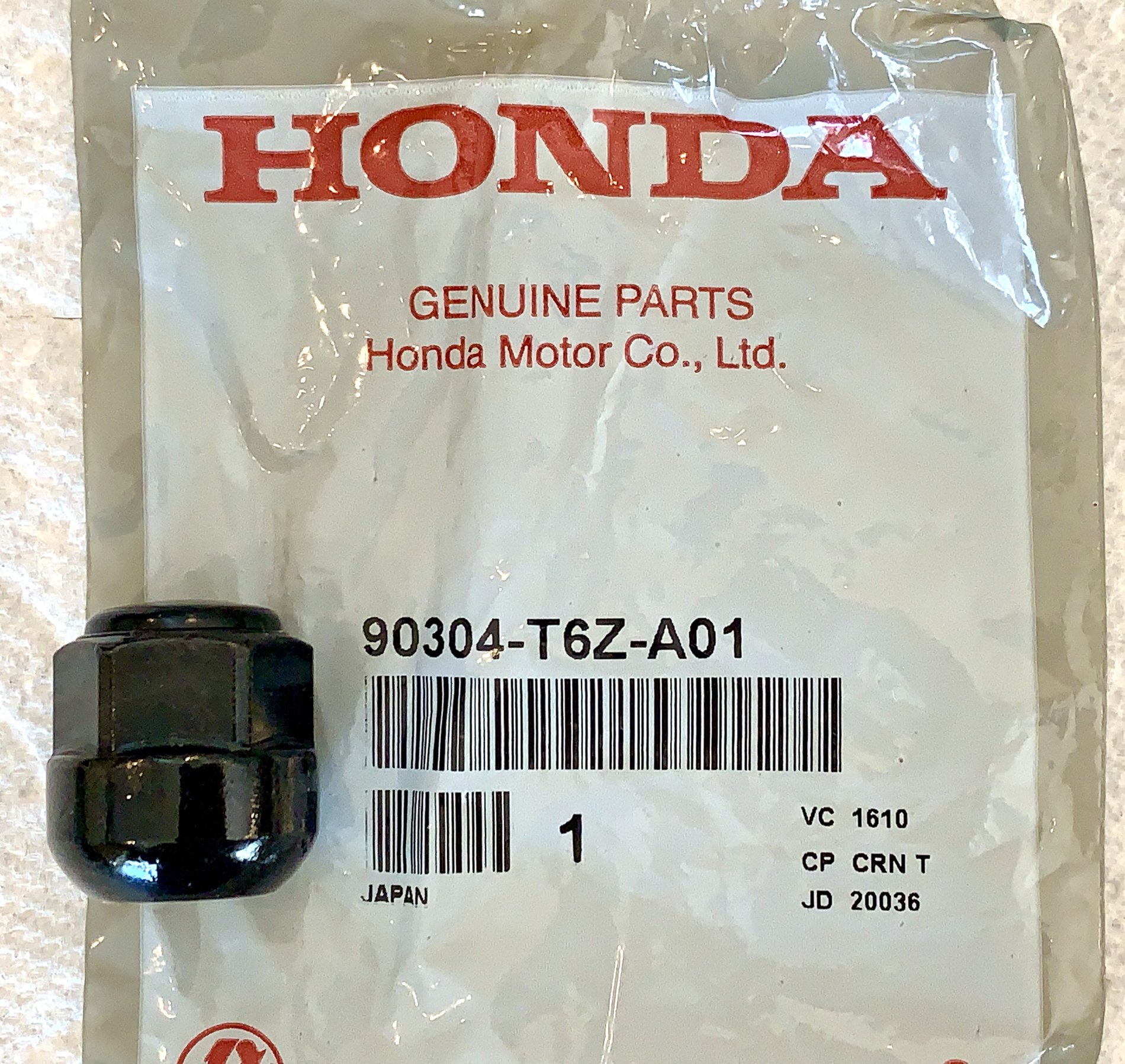 Honda Civic 10th gen The Proper Type R BLACK OEM Lugs (FK8) (stubby flat lugs) 0ABDF42D-53FE-467A-9855-C2AD1968AE2C