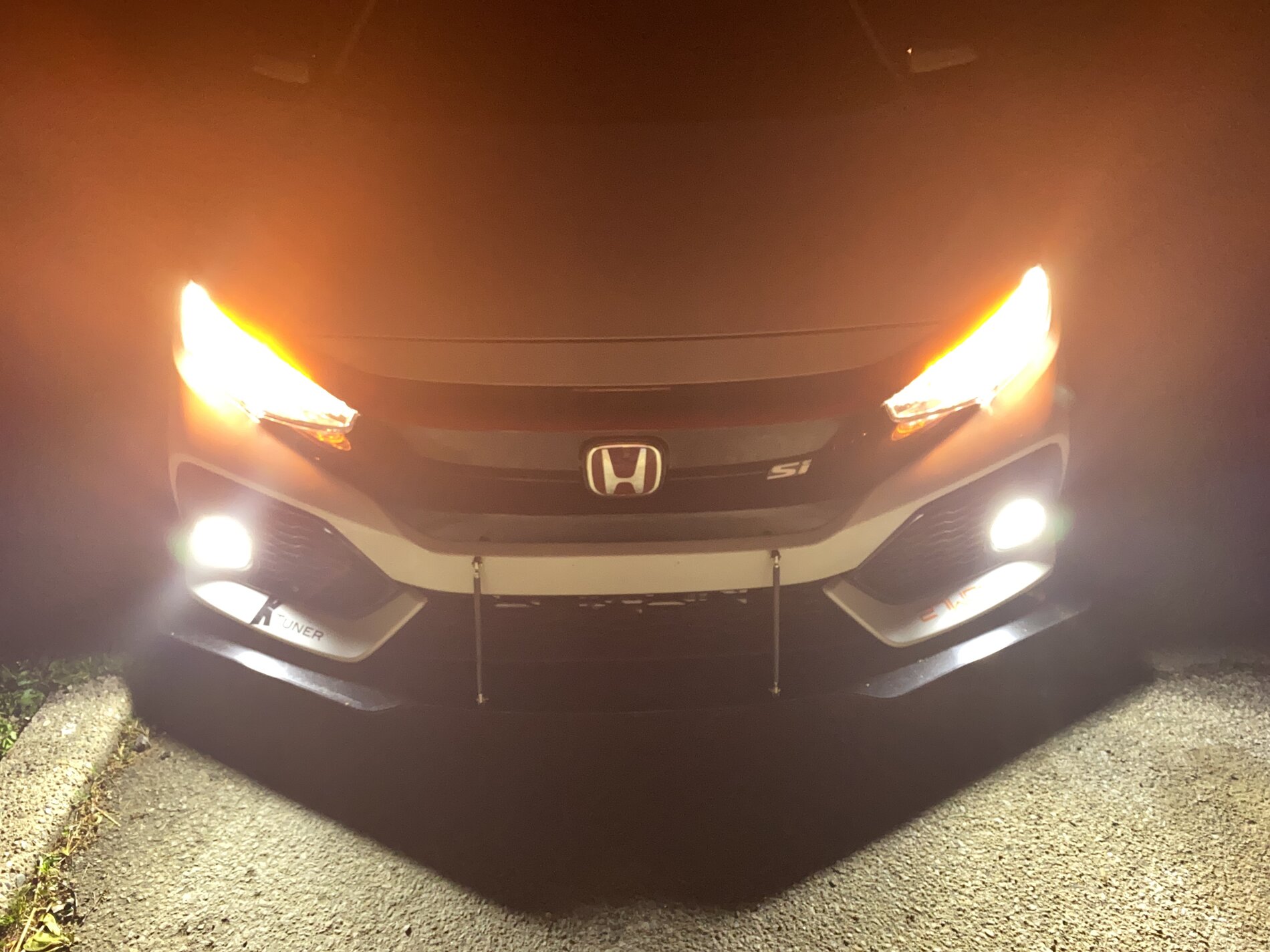 Honda Civic 10th gen 2019 Civic Si Headlight Replacement? 67C62931-4260-453E-89A7-ACA1BD4F129B