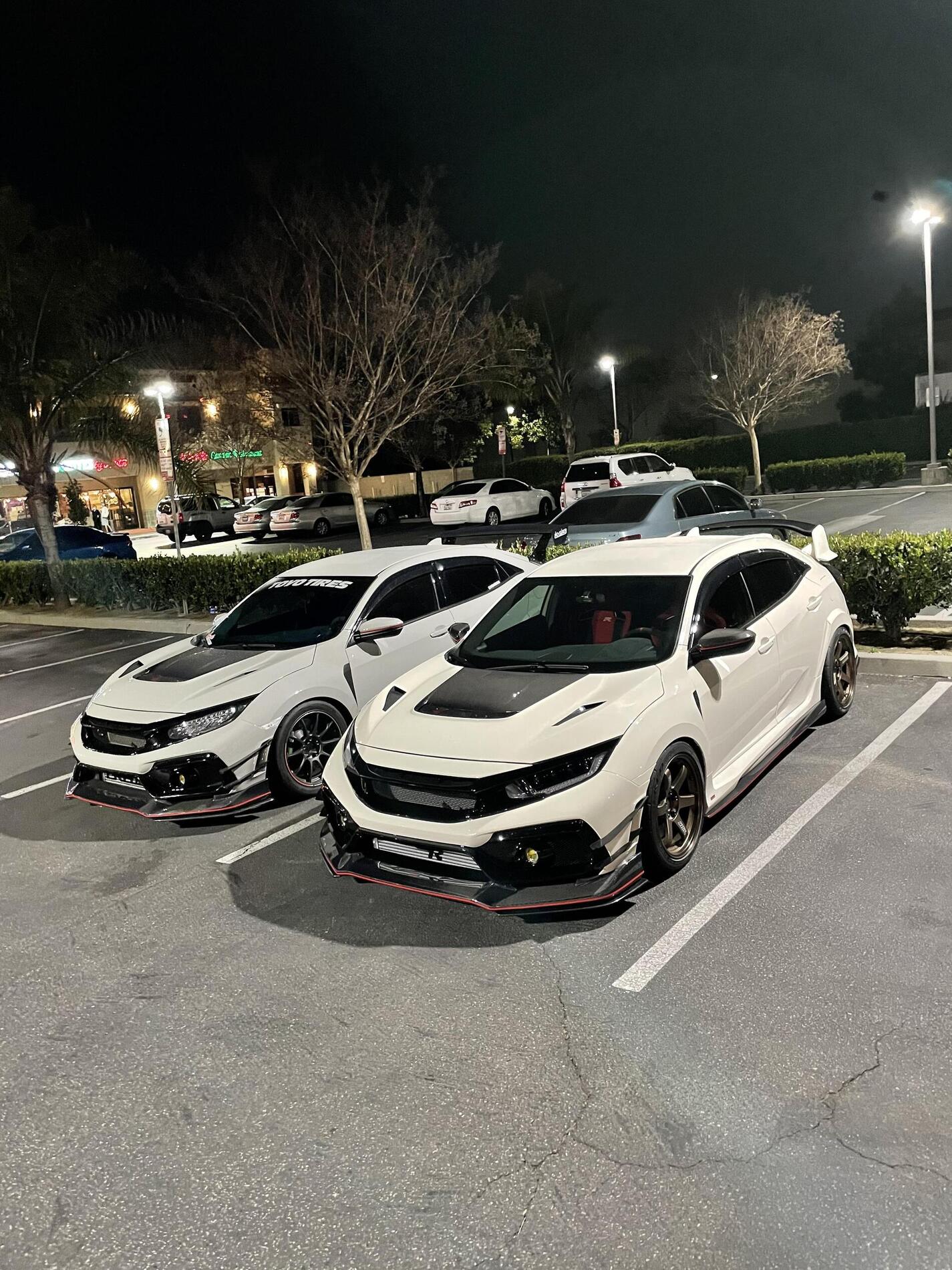 Honda Civic 10th gen What did you do to your Type R today? YQiobSS